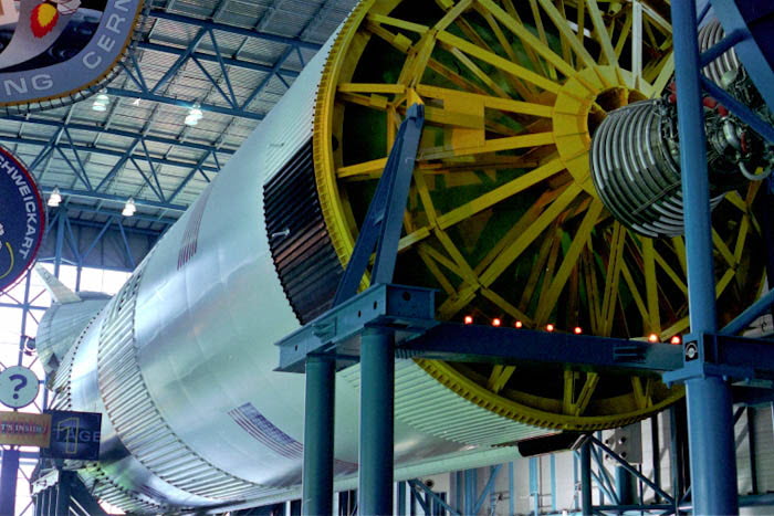 Apollo/Saturn V Centre