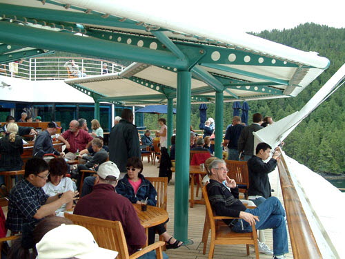 Aft Resort Bar