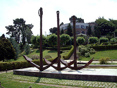 Vigo - Anchors Away!